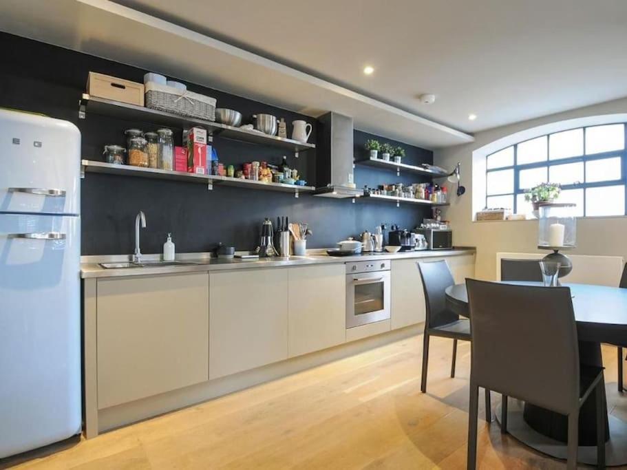 לונדון Manhattan Style Apartment In Fulham מראה חיצוני תמונה