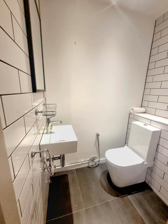 לונדון Manhattan Style Apartment In Fulham מראה חיצוני תמונה